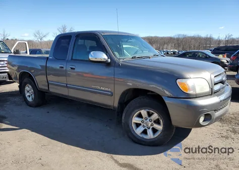 2006 Toyota Tundra Access Cab Sr5 z USA, uszkodzony, nr VIN 5TBBT44185S457940
